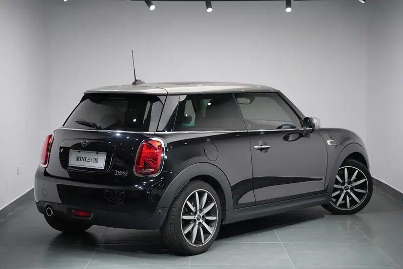 MINI 2021 1.5T COOPER Midnight Black Special Edition — миниатюра 5
