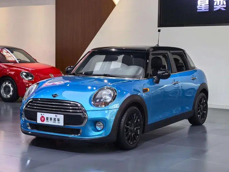 2018 MINI 1.5T ONE PLUS 5-Door — миниатюра 1