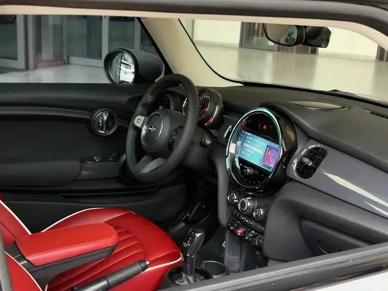 MINI 2022 1.5T ONE — миниатюра 13