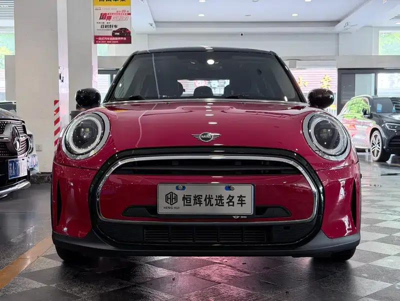 2022 MINI 1.5T COOPER Classic 5-Door — миниатюра 2