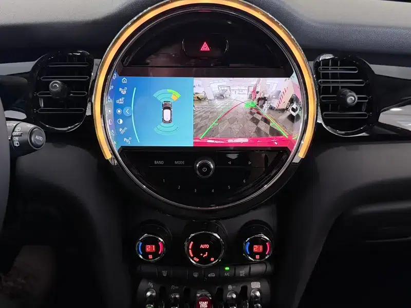 2022 MINI 1.5T COOPER Classic 5-Door — миниатюра 11