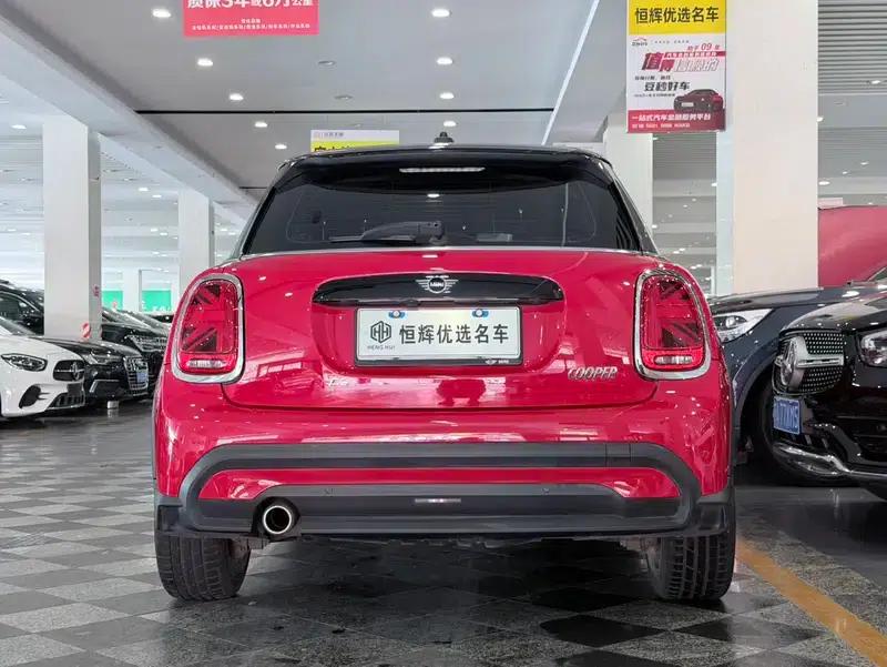 2022 MINI 1.5T COOPER Classic 5-Door — миниатюра 4