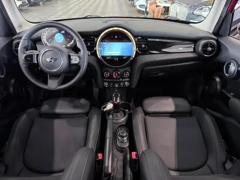 2022 MINI 1.5T COOPER Classic 5-Door — миниатюра 6