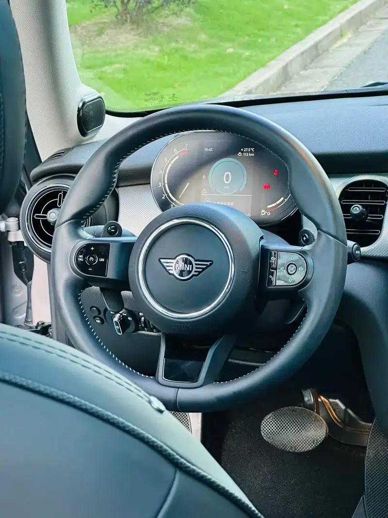 MINI 2022 2.0T COOPER S Artist — миниатюра 12