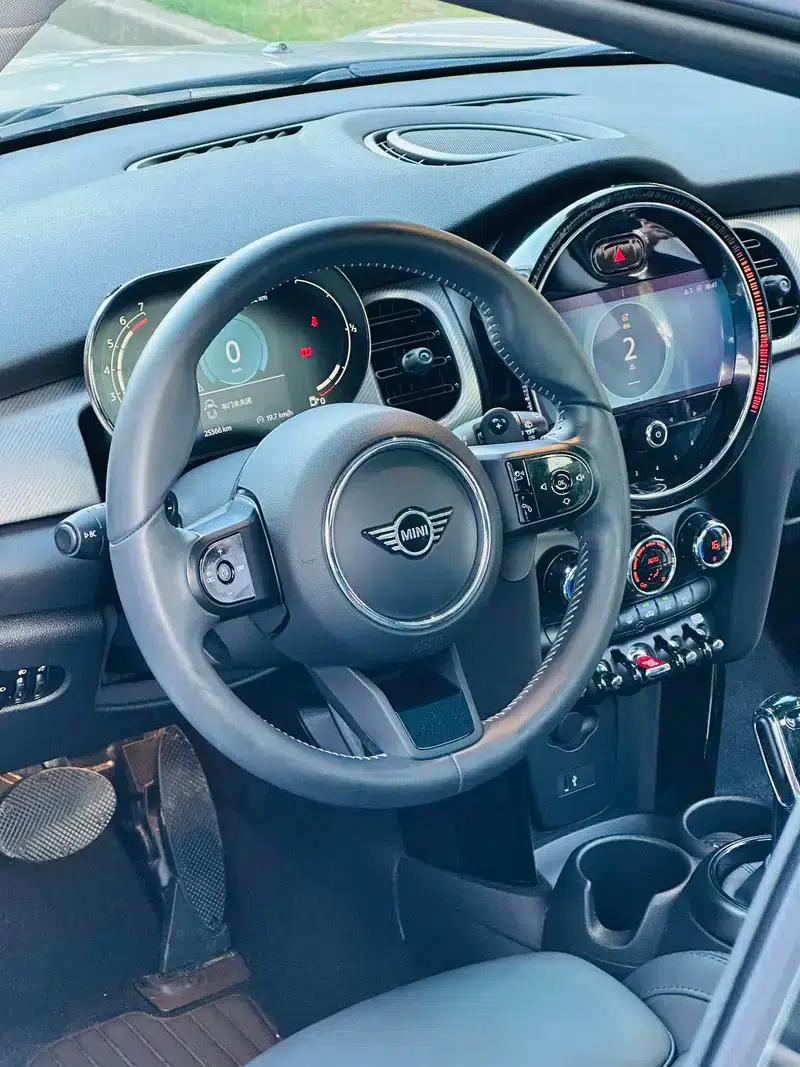 MINI 2022 2.0T COOPER S Artist — миниатюра 16