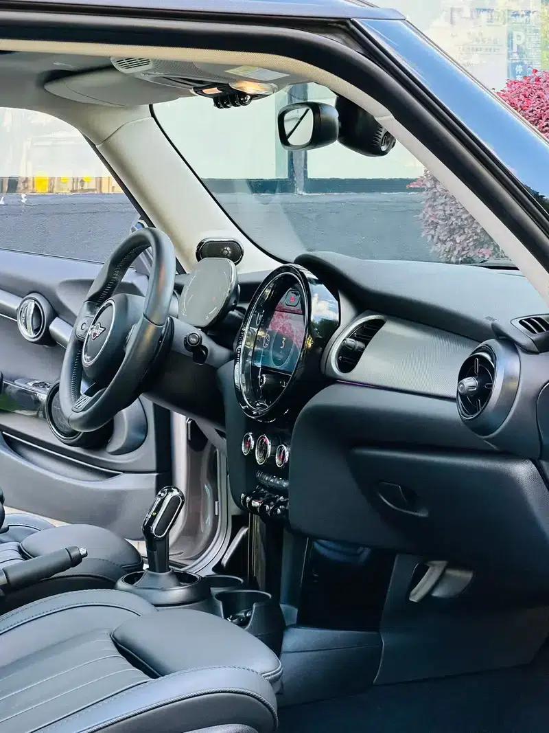 MINI 2022 2.0T COOPER S Artist — миниатюра 17