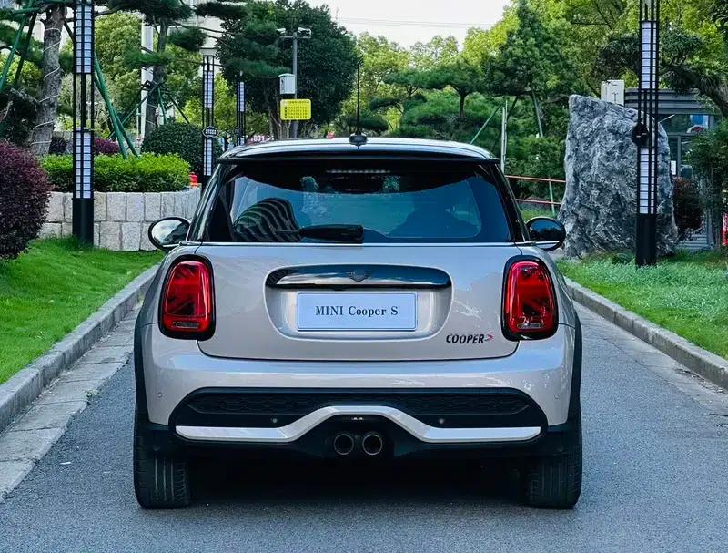 MINI 2022 2.0T COOPER S Artist — миниатюра 5