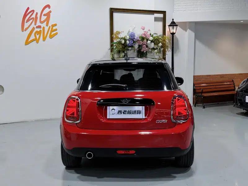 MINI 2019 1.5T COOPER Artist 5-Door Edition — миниатюра 4