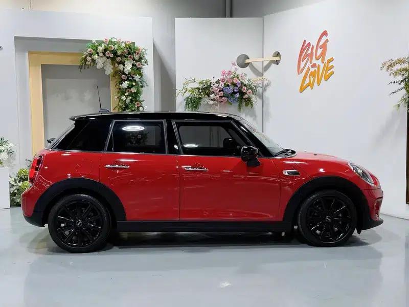 MINI 2019 1.5T COOPER Artist 5-Door Edition — миниатюра 6