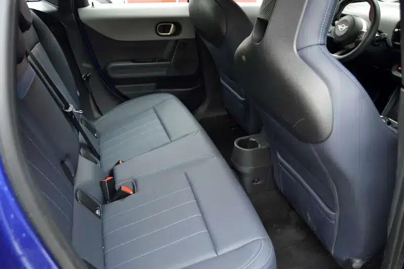 MINI 2025 2.0T COOPER S 5-Door Artist Edition — миниатюра 14