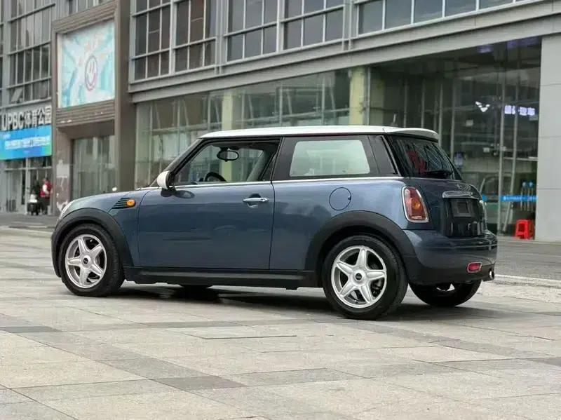 MINI 2010 1.6L COOPER Cheer — миниатюра 4