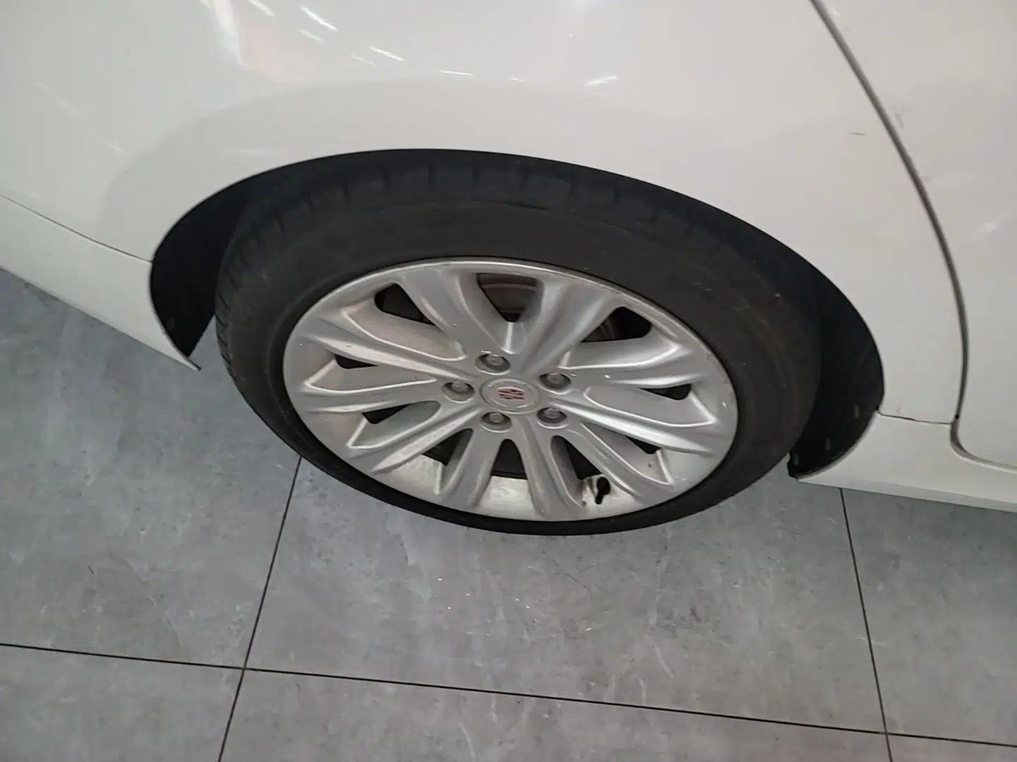 Cadillac ATS-L 2014 25T Comfort Model — миниатюра 11