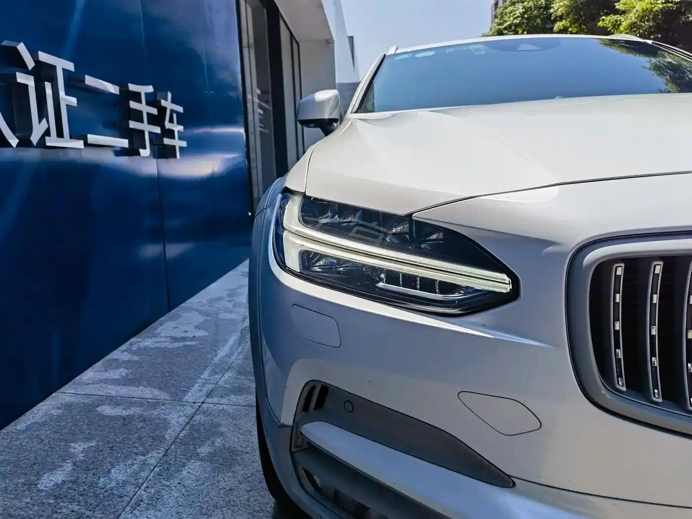 2018 Volvo V90 Cross Country T5 AWD Volvo Ocean Race — миниатюра 4