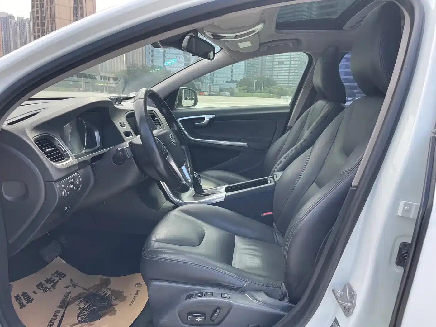 2015 Volvo V60 T5 Smart Edition — миниатюра 6