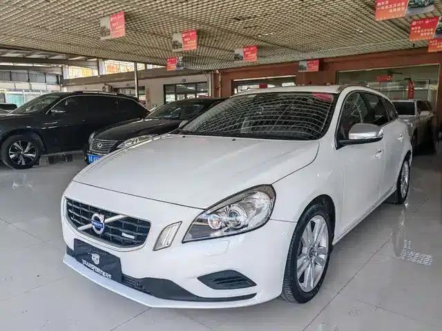 2012 Volvo V60 T6 AWD Sport Edition