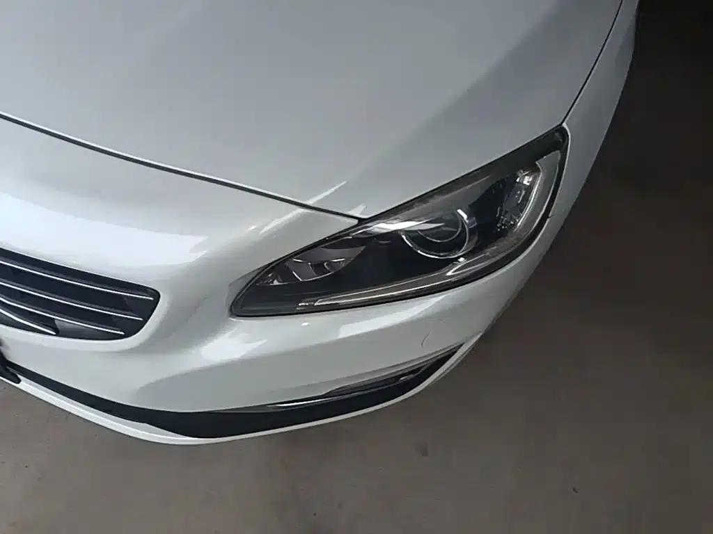 2015 Volvo V60 T5 Smart Edition — миниатюра 24