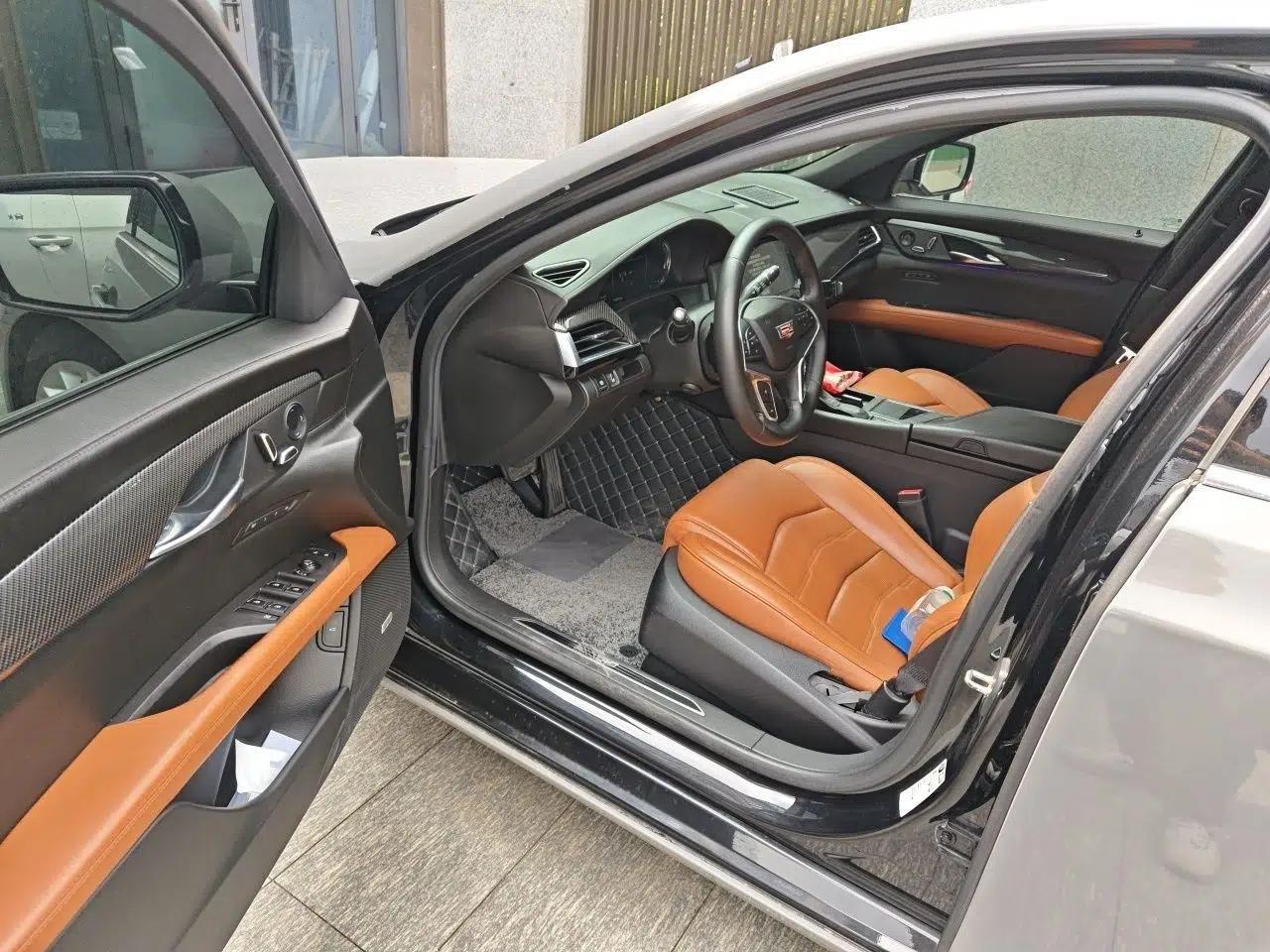 Cadillac CT6 2016 28T Leading Model — миниатюра 16