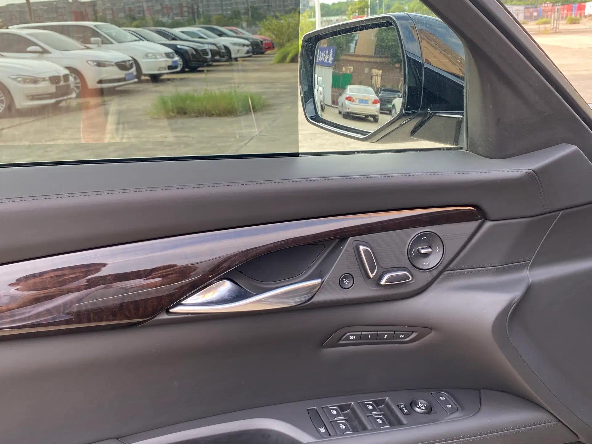Cadillac CT6 2017 28T Platinum Edition — миниатюра 27