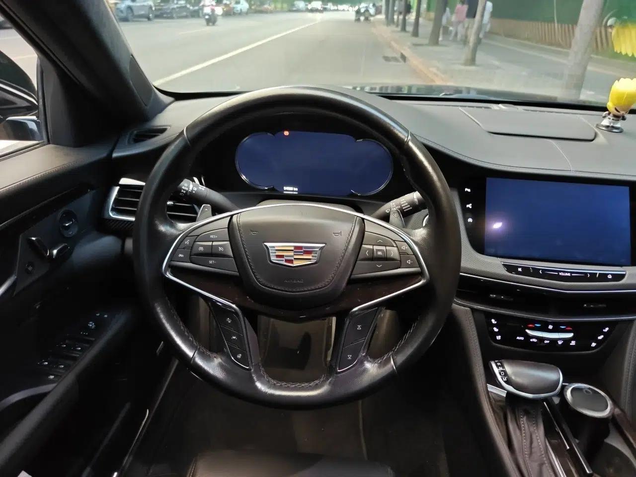 Cadillac CT6 2017 28T Platinum Edition — миниатюра 9