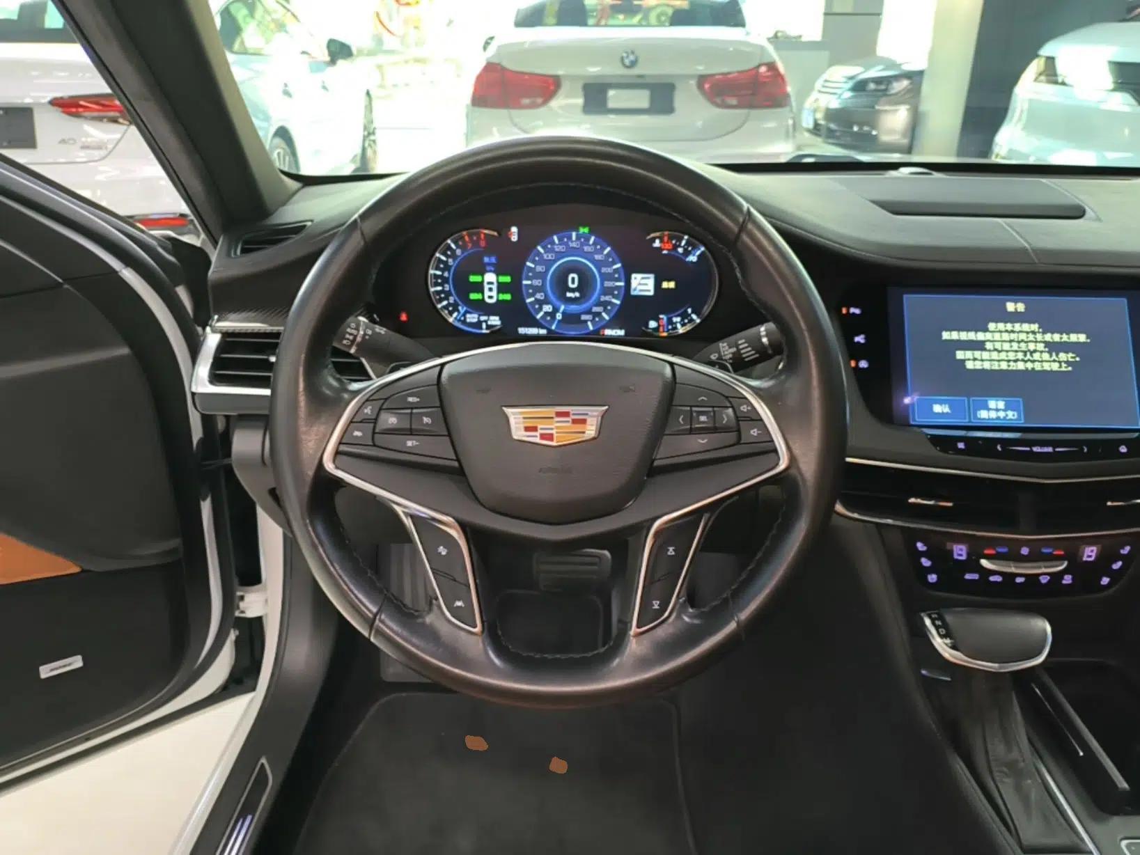 Cadillac CT6 2017 28T Premier Model — миниатюра 13