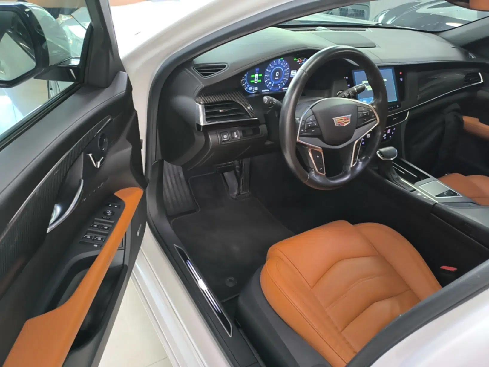 Cadillac CT6 2017 28T Premier Model — миниатюра 18
