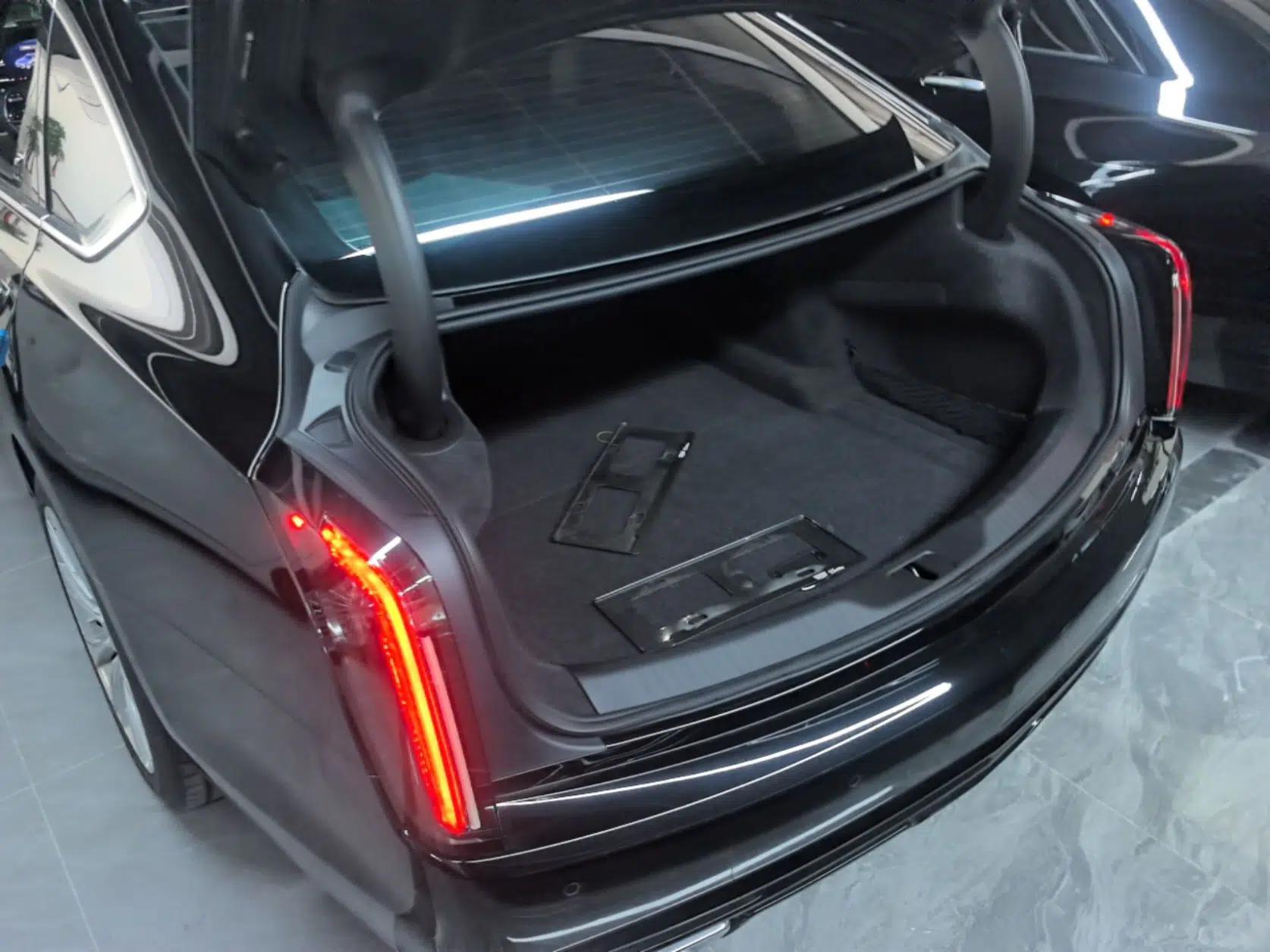 Cadillac CT6 2023 28T Luxury Version — миниатюра 27