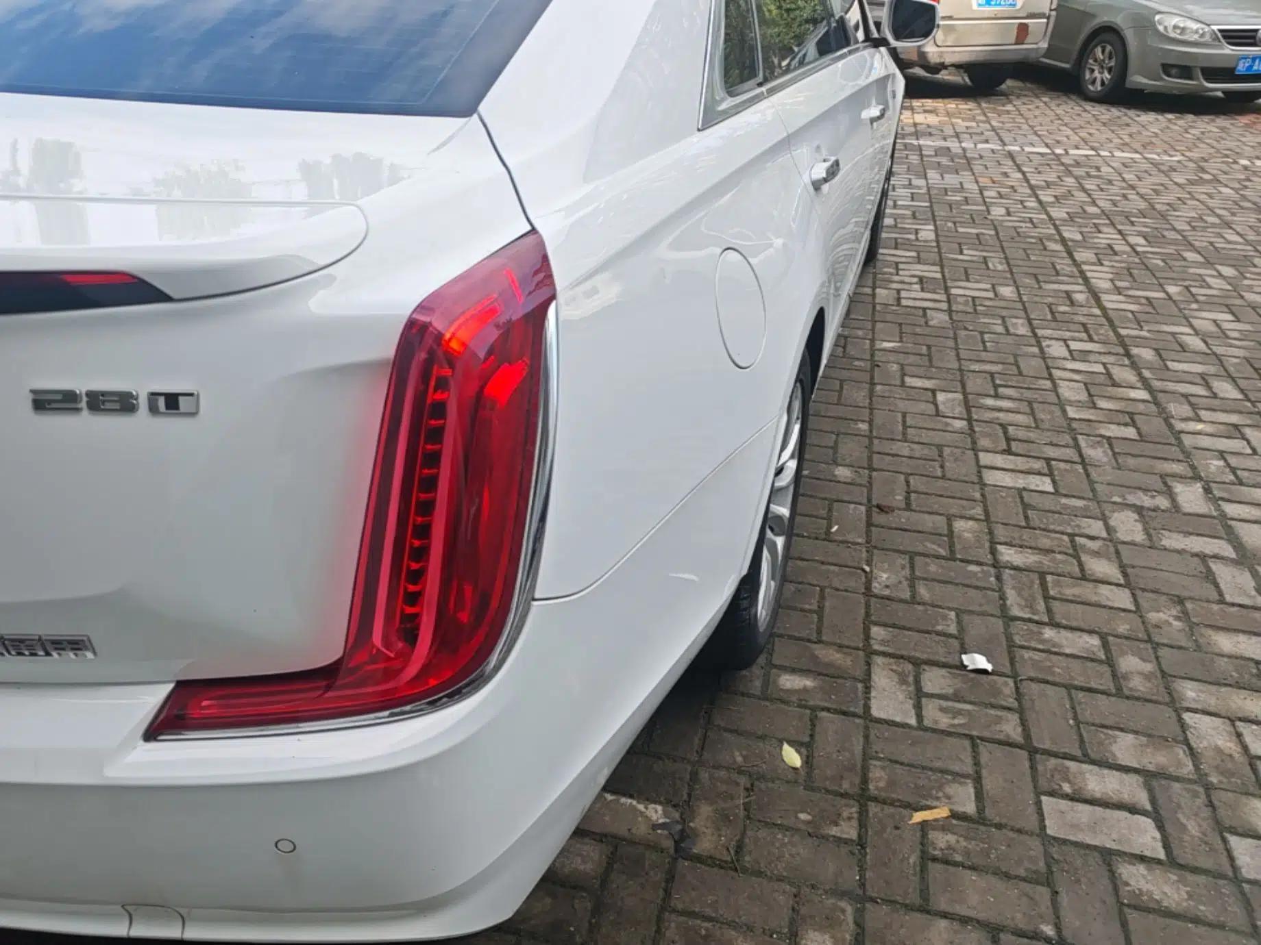 Cadillac XTS 2018 28T Tech Edition — миниатюра 9