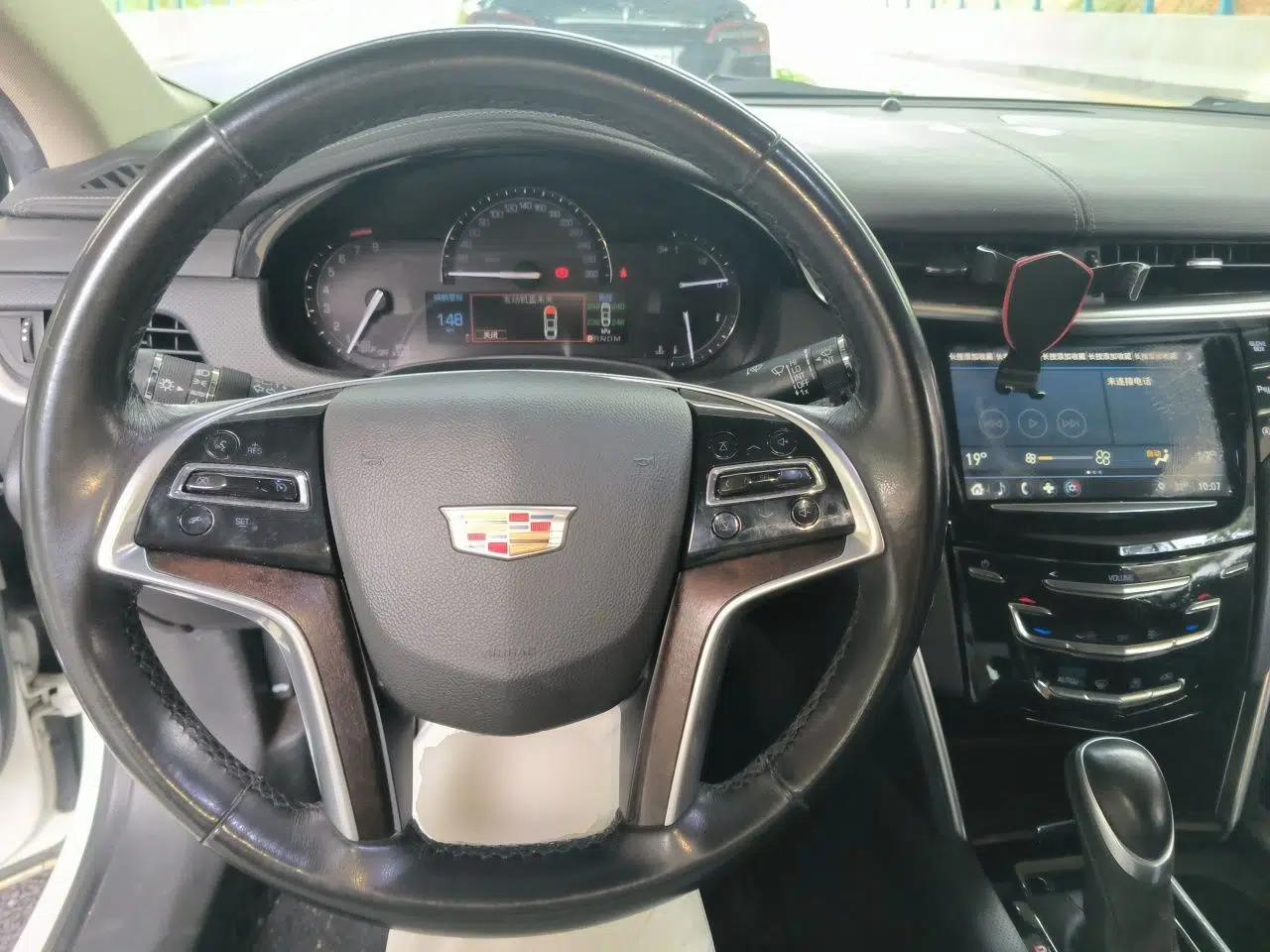 Cadillac XTS 2018 28T Tech Edition — миниатюра 10