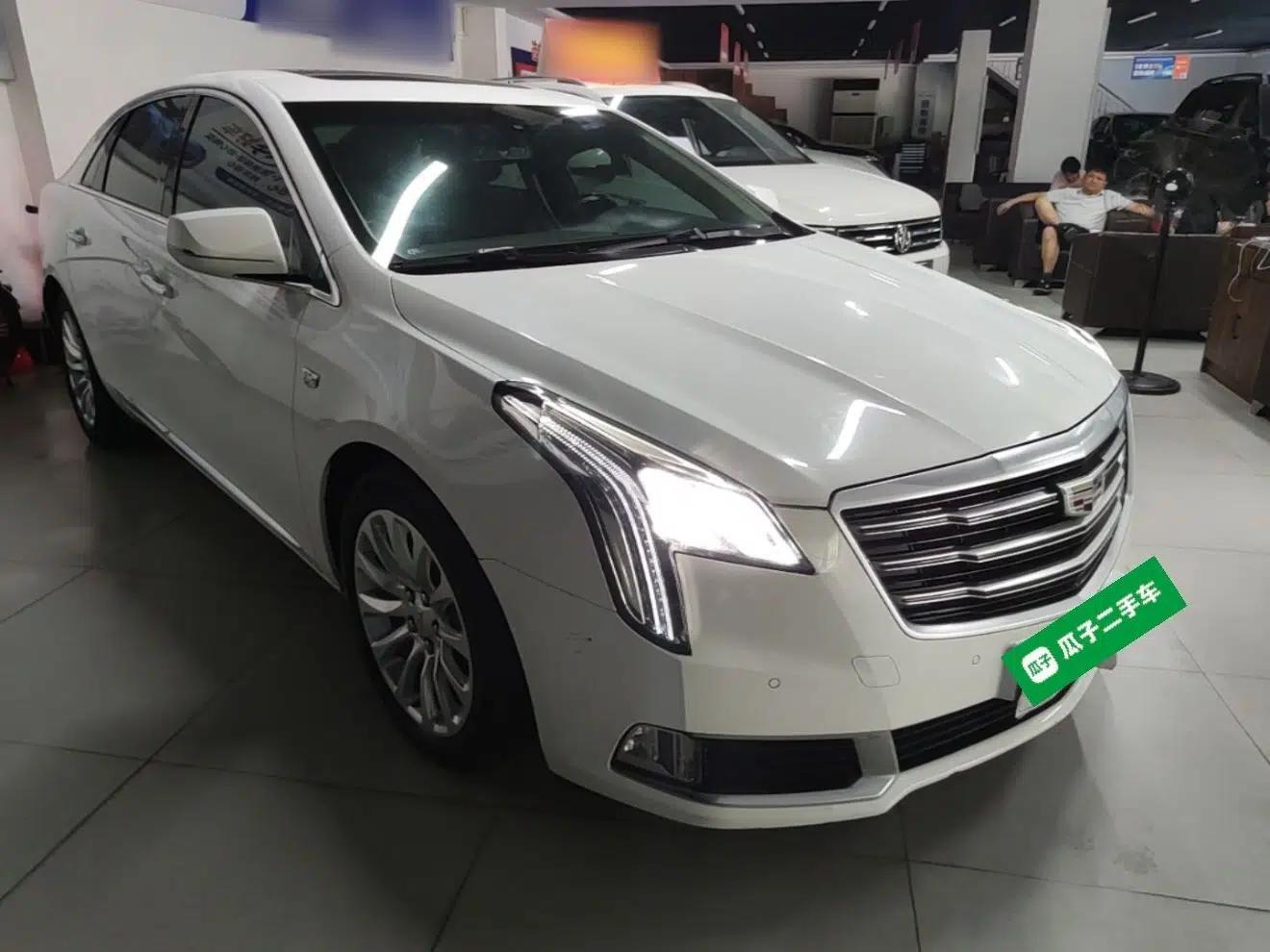 Cadillac XTS 2018 28T Elite Edition — миниатюра 3