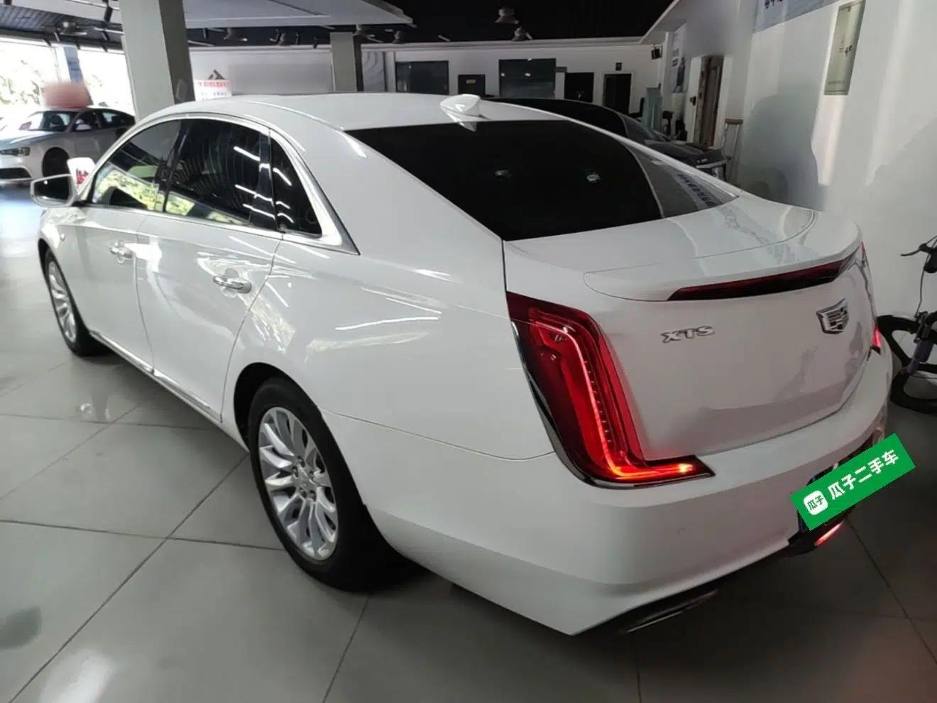 Cadillac XTS 2018 28T Elite Edition — миниатюра 4