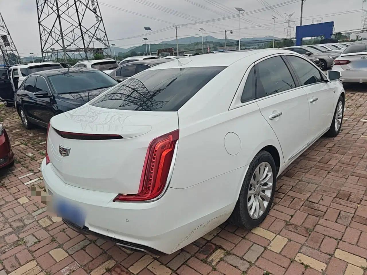 Cadillac XTS 2018 28T Tech Edition — миниатюра 6