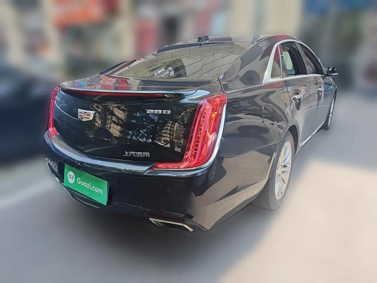 Cadillac XTS 2018 28T Elite Edition — миниатюра 6