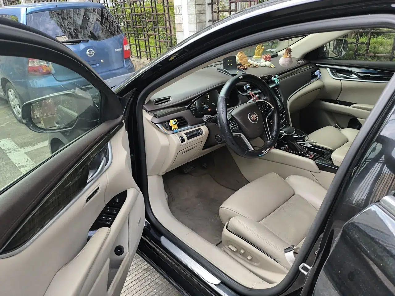 Cadillac XTS 2014 28T Platinum Edition — миниатюра 16