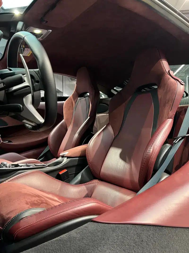 2022 McLaren GT 4.0T Automatic Rear-Wheel Drive 2-Seat Factory Custom Edition — миниатюра 6