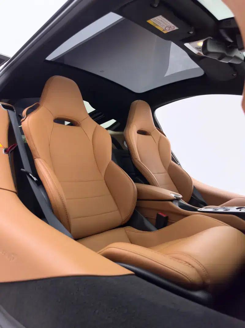 2022 McLaren GT 4.0T Automatic Rear-Wheel Drive 2-Seat Factory Custom Edition — миниатюра 22
