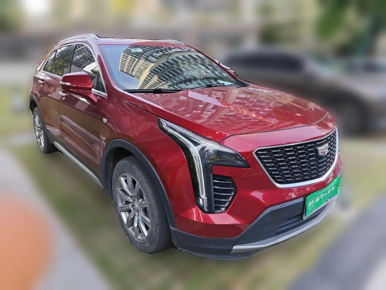 Cadillac XT4 2021 28T Two-Wheel Drive Leading Version — миниатюра 3