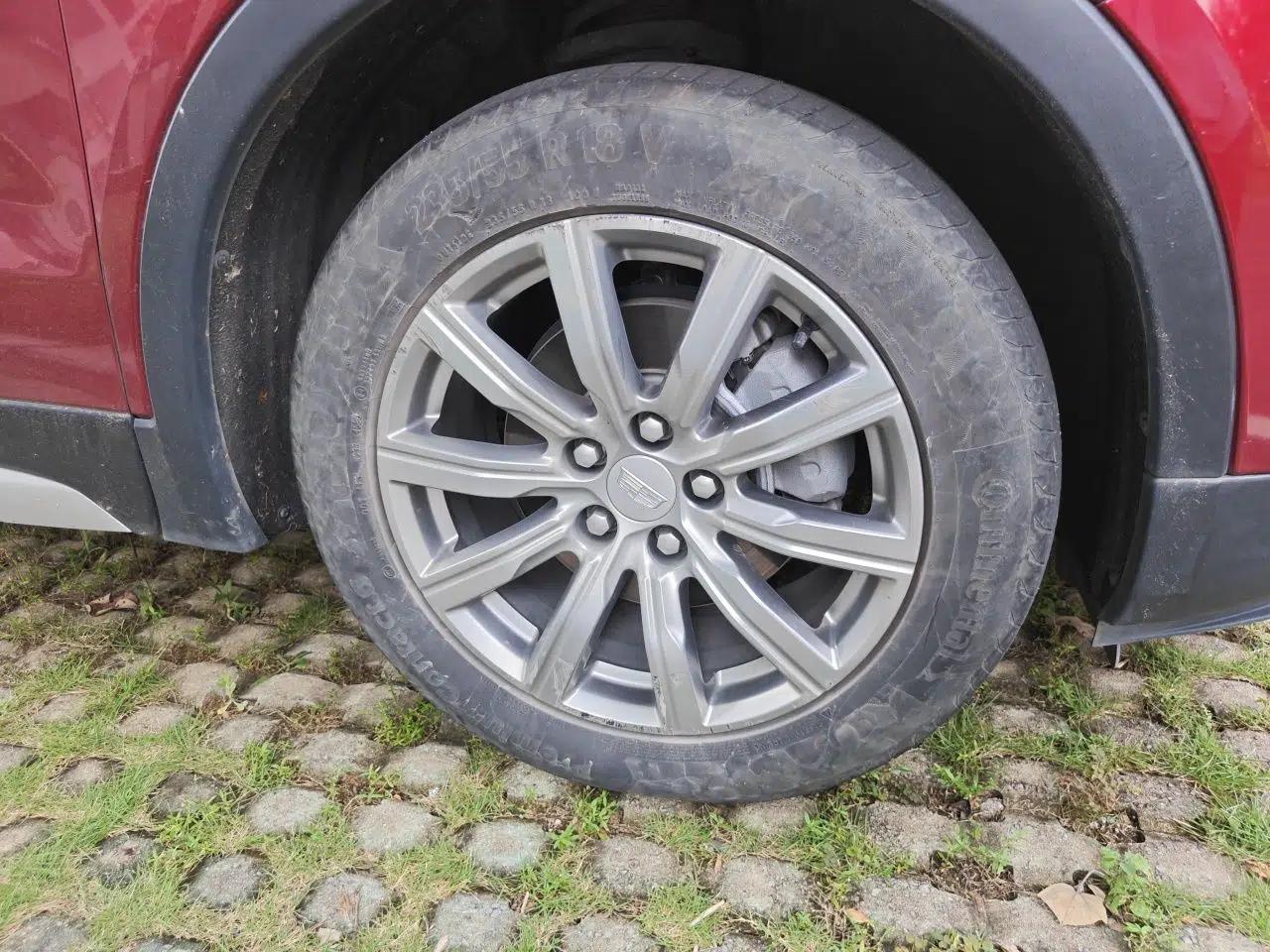 Cadillac XT4 2021 28T Two-Wheel Drive Leading Version — миниатюра 8
