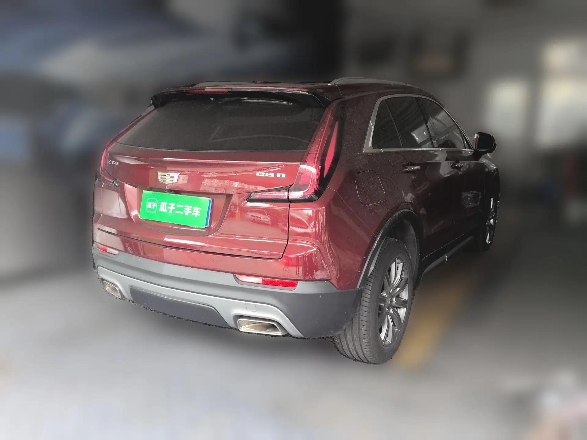 Cadillac XT4 2018 28T Two-Wheel-Drive Luxury Model — миниатюра 6