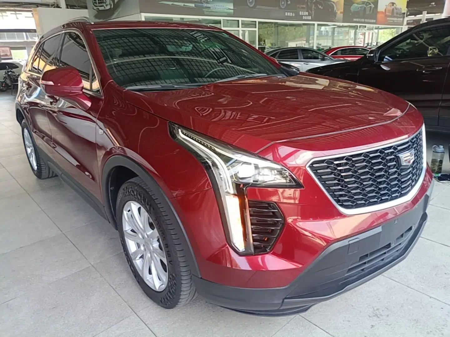 Cadillac XT4 2018 28T Two-Wheel Drive Tech Version — миниатюра 12