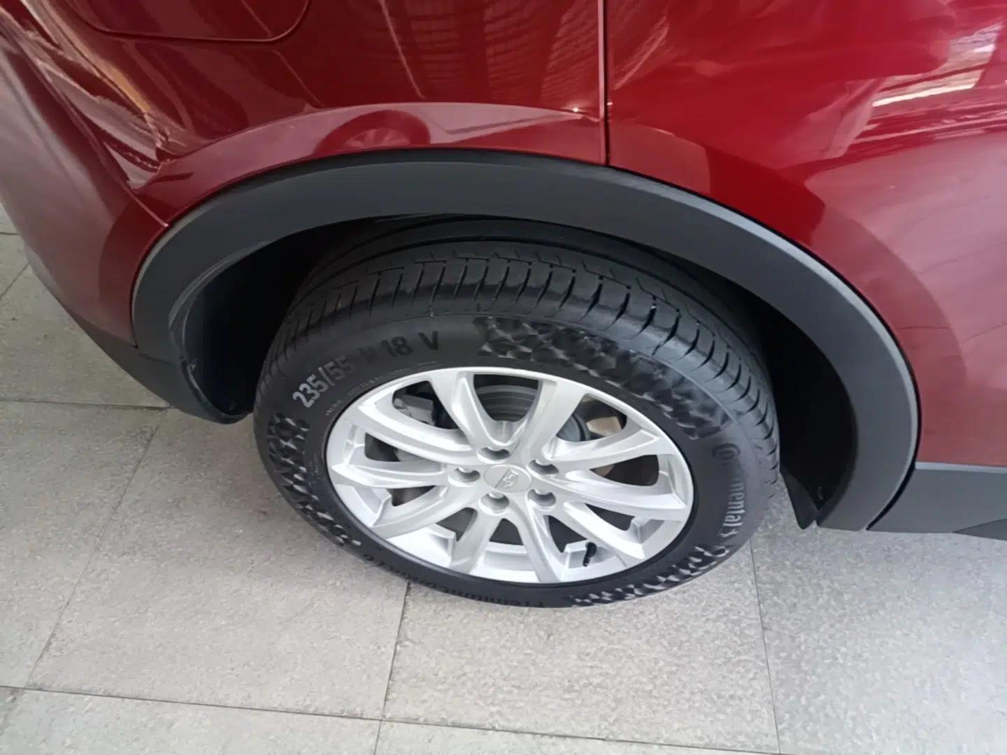 Cadillac XT4 2018 28T Two-Wheel Drive Tech Version — миниатюра 16