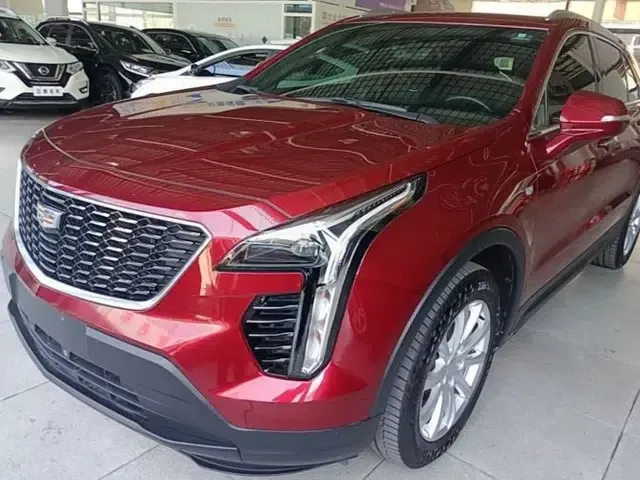 Cadillac XT4 2018 28T Two-Wheel Drive Tech Version