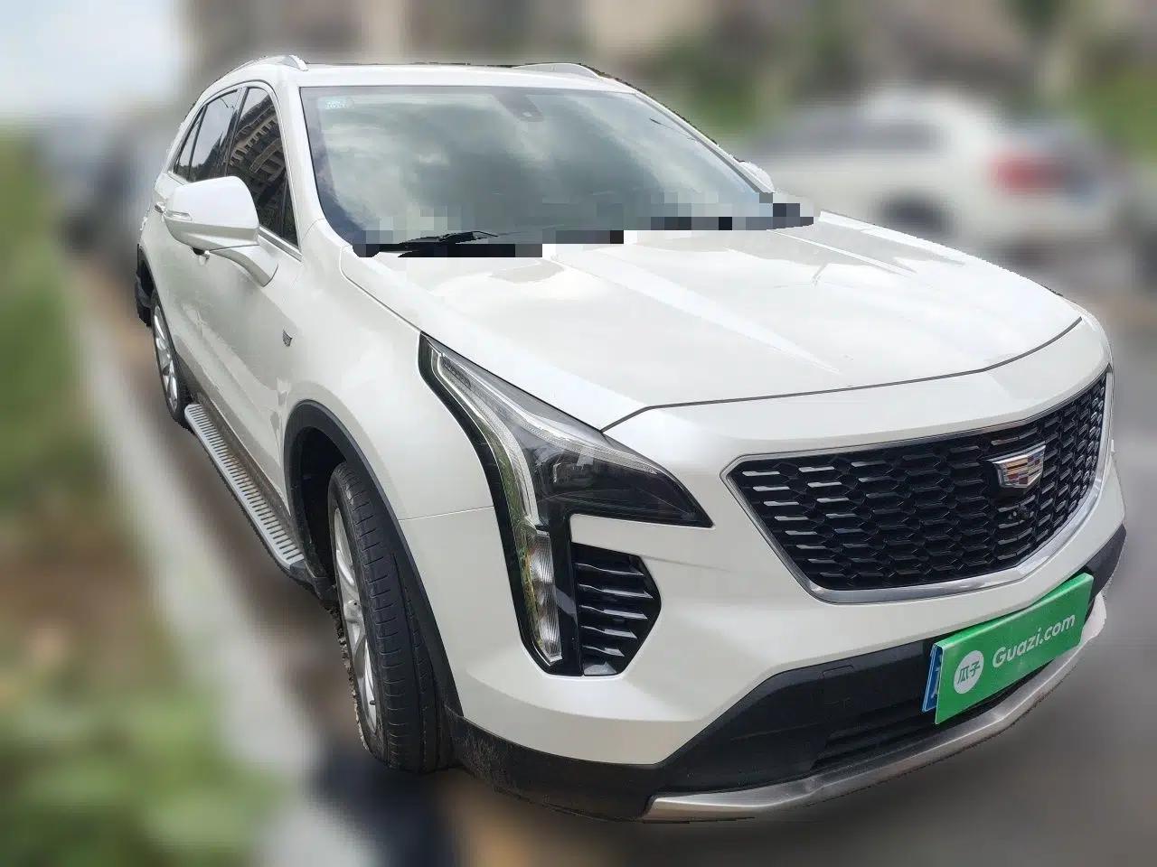 Cadillac XT4 2018 28T Two-Wheel Drive Tech Version — миниатюра 3