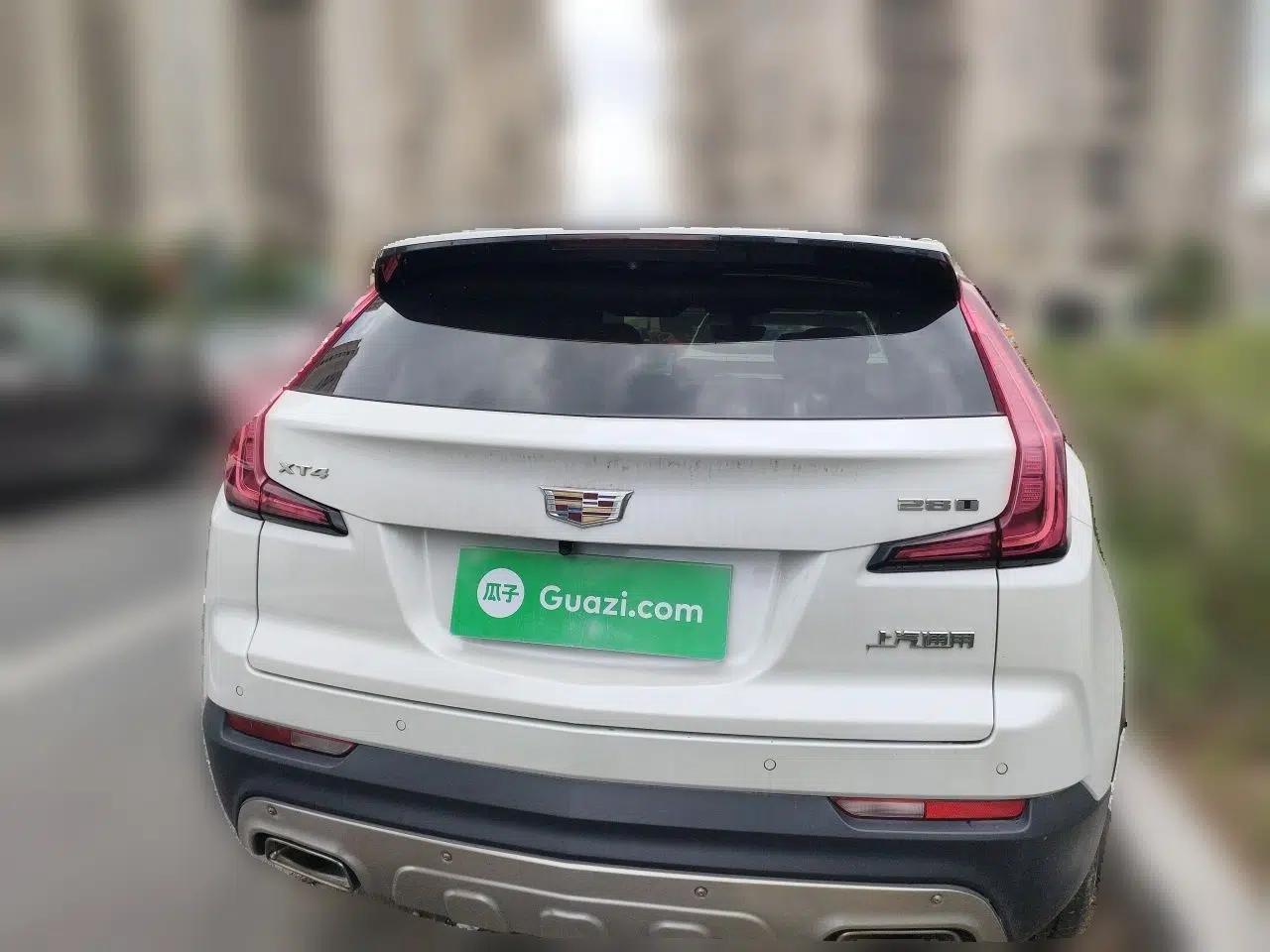 Cadillac XT4 2018 28T Two-Wheel Drive Tech Version — миниатюра 5