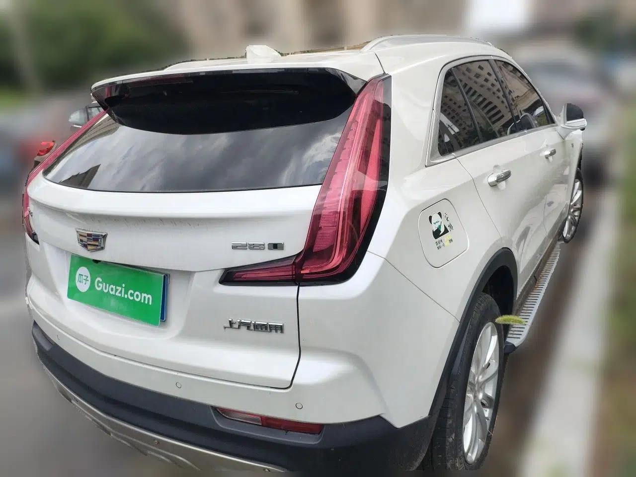 Cadillac XT4 2018 28T Two-Wheel Drive Tech Version — миниатюра 6