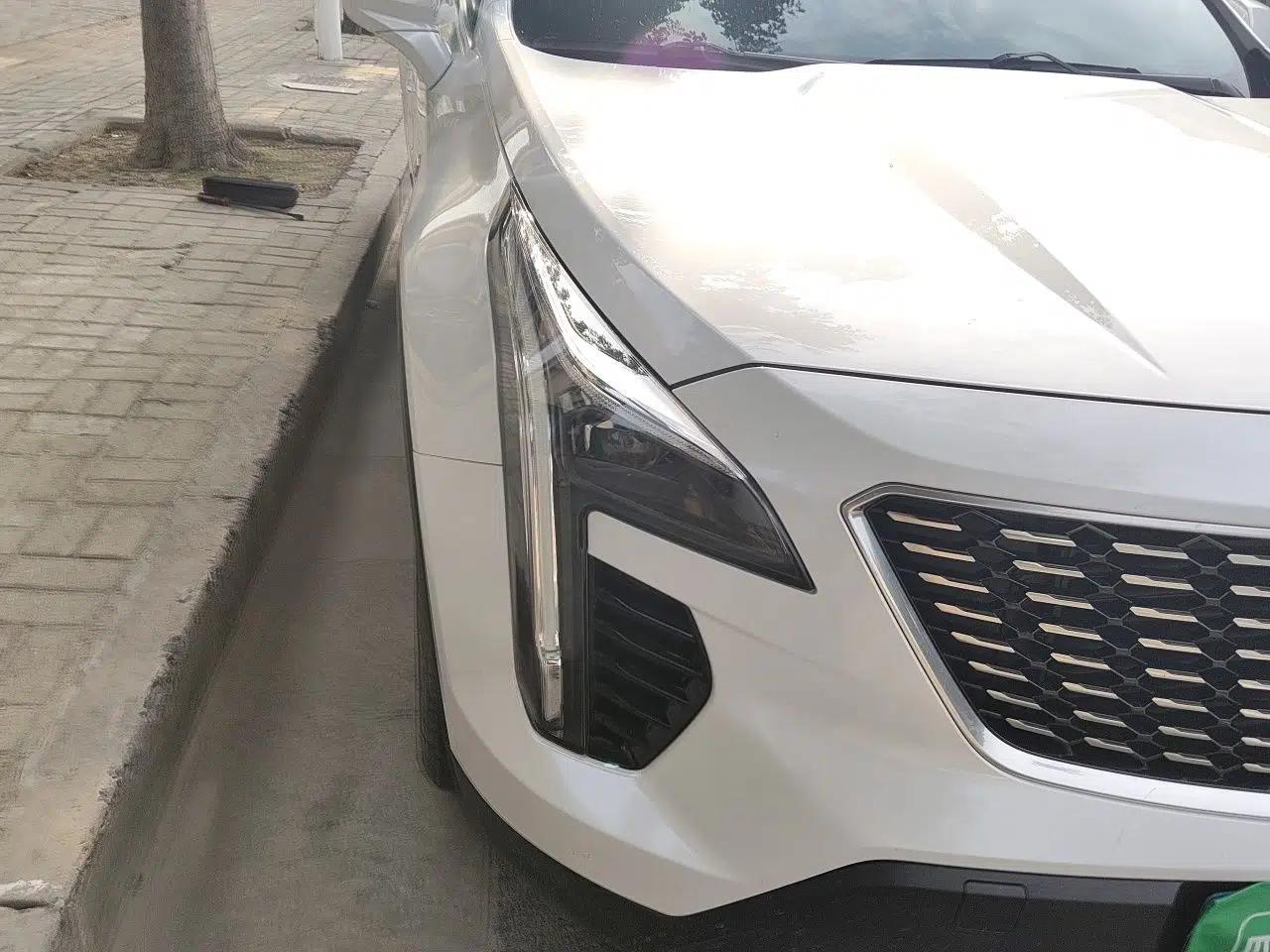 Cadillac XT4 2018 28T Two-Wheel Drive Leading Version — миниатюра 7