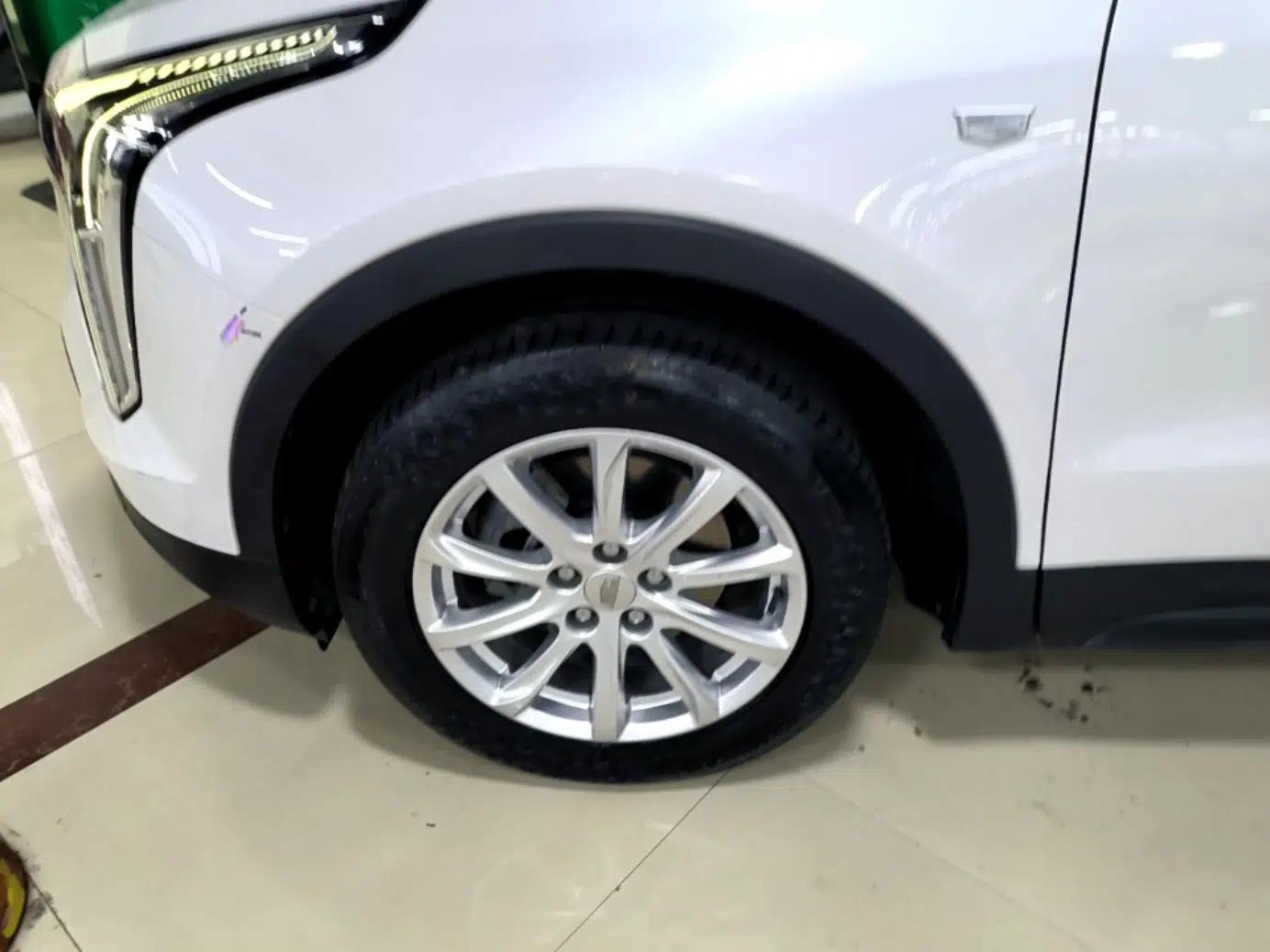 Cadillac XT4 2020 Revised Version 28T Two-Wheel Drive Tech Edition — миниатюра 10