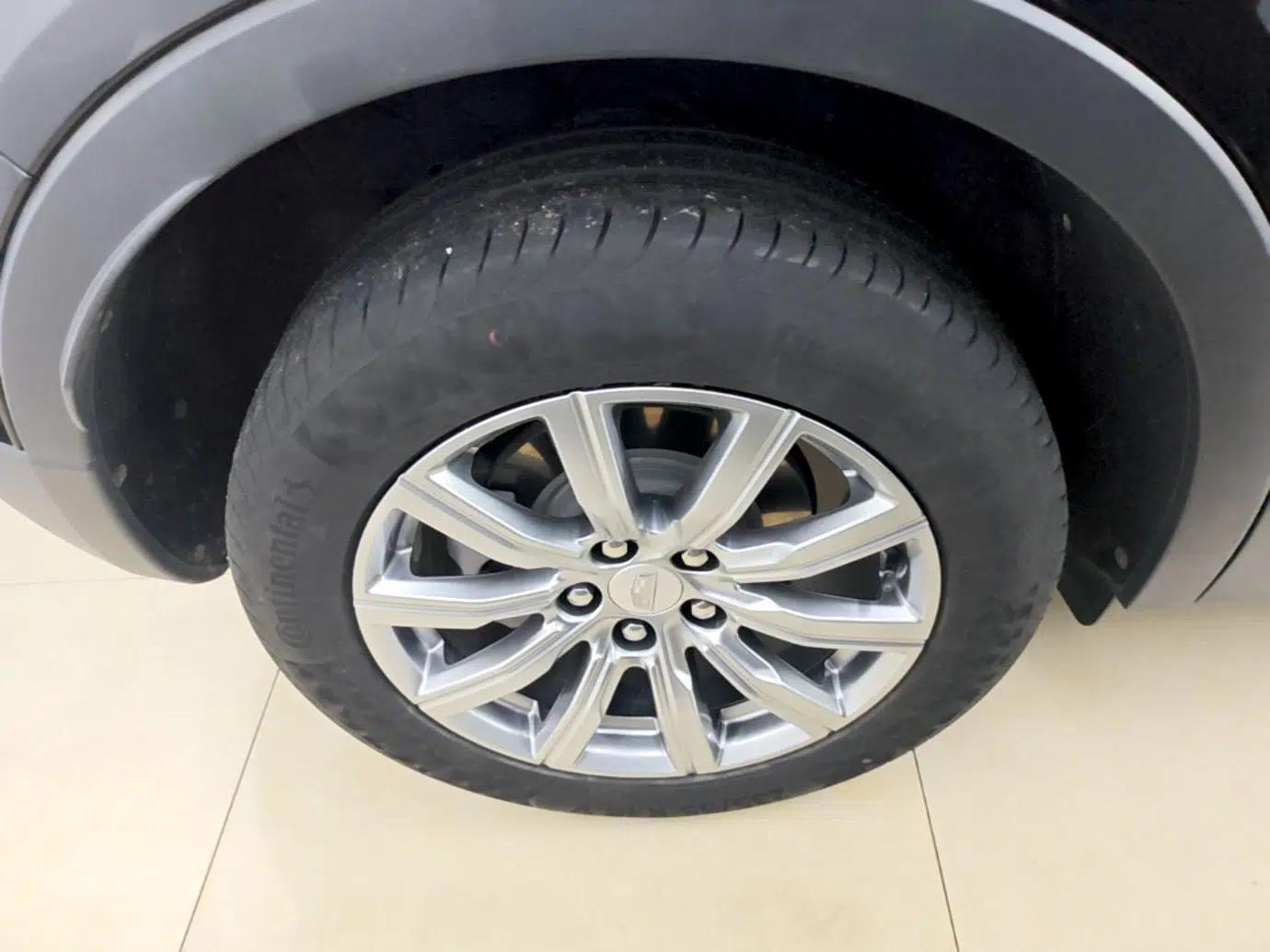 Cadillac XT4 2021 28T Two-Wheel Drive Leading Version — миниатюра 11
