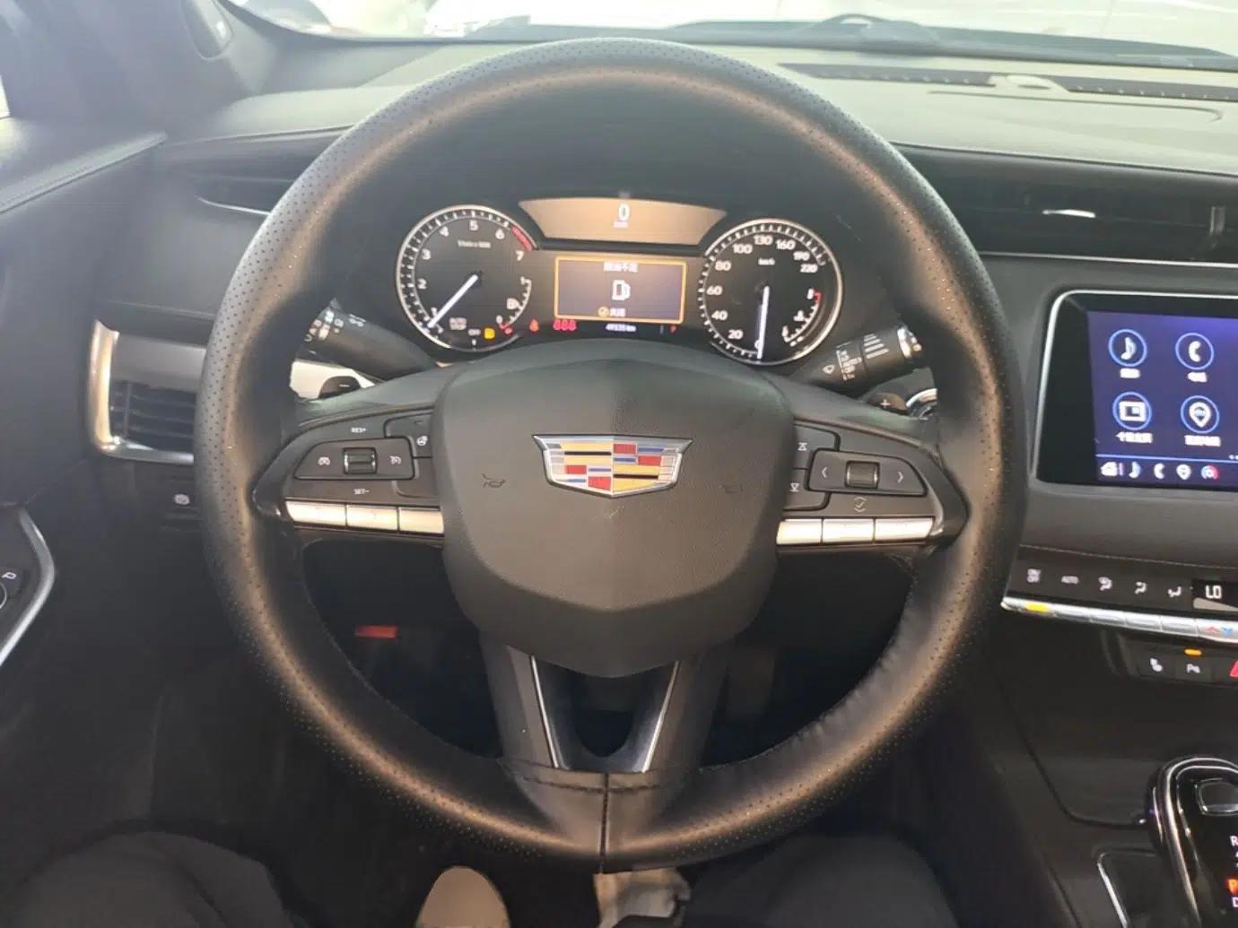 Cadillac XT4 2021 28T Two-Wheel Drive Leading Version — миниатюра 13