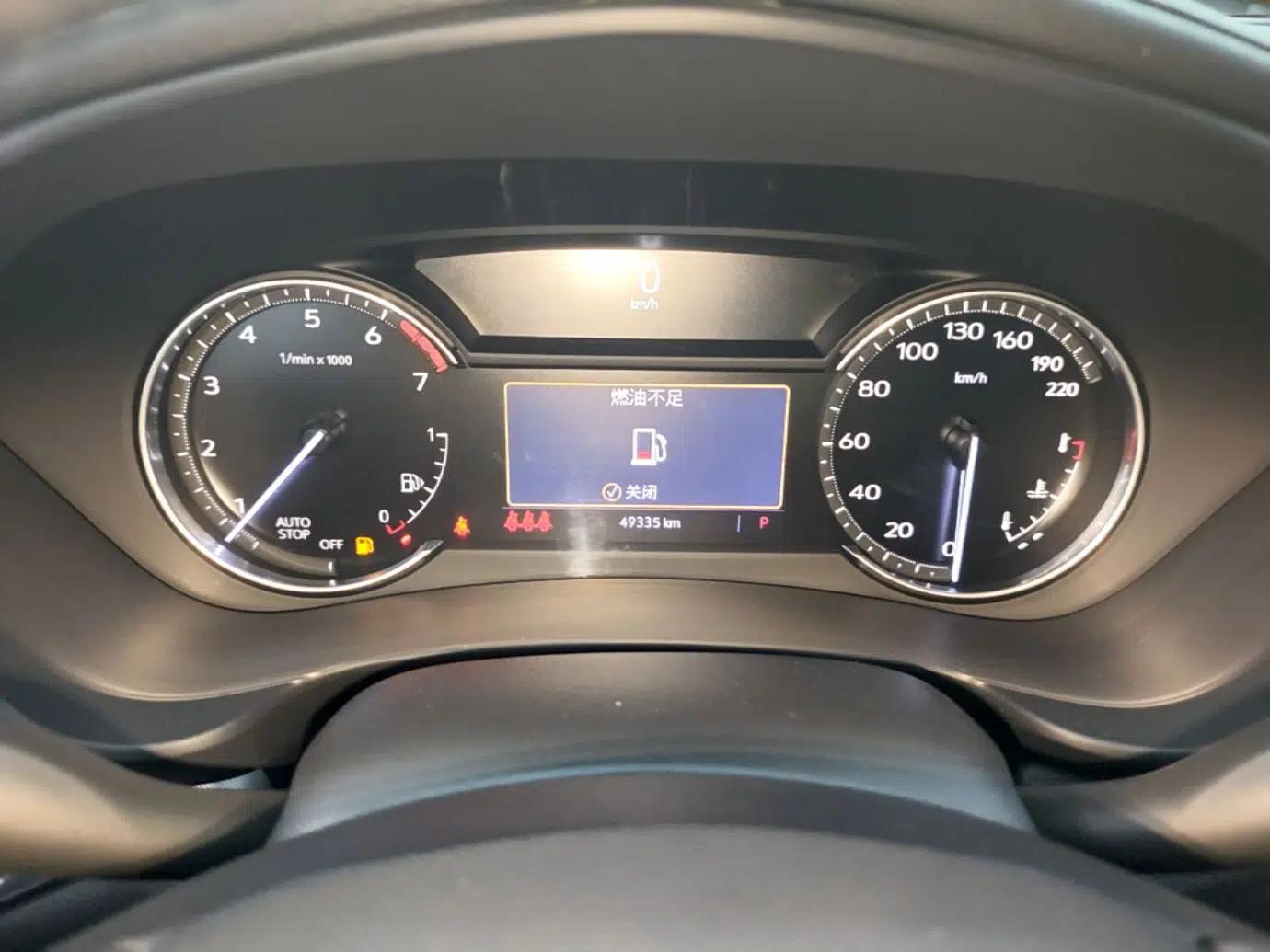 Cadillac XT4 2021 28T Two-Wheel Drive Leading Version — миниатюра 14