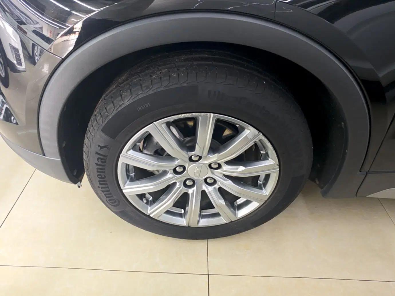 Cadillac XT4 2021 28T Two-Wheel Drive Leading Version — миниатюра 10